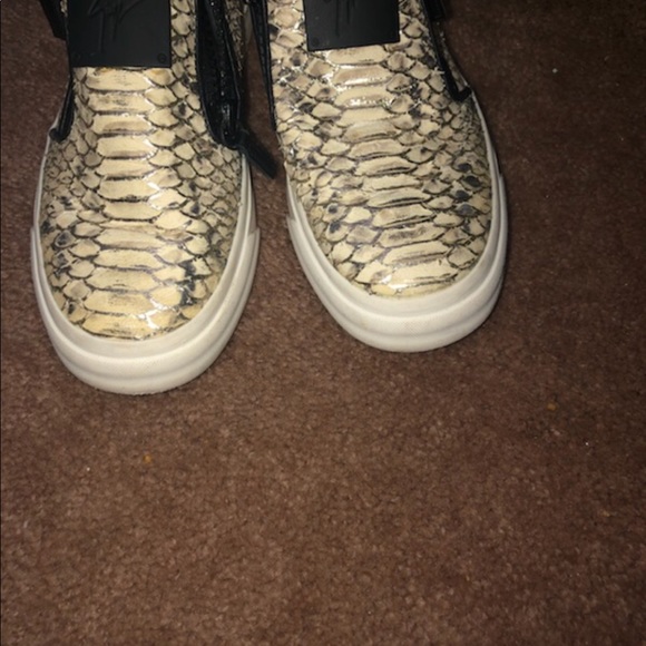 Giuseppe - Picture 2 of 3